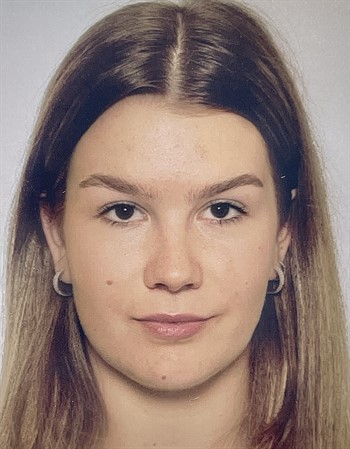 Profile picture of Theresa Karisch