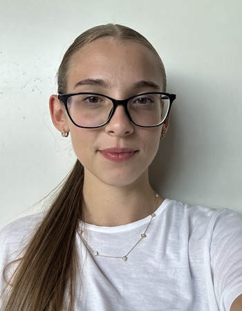 Profile picture of Dobre Anastasia