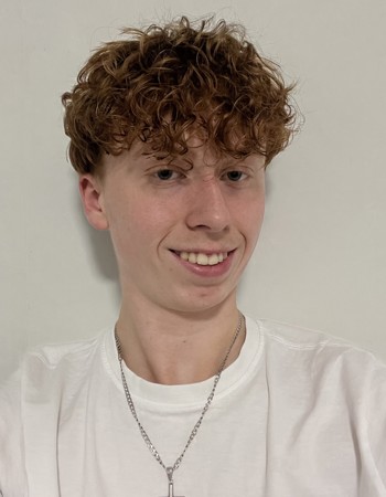 Profile picture of Yannis Schmitz