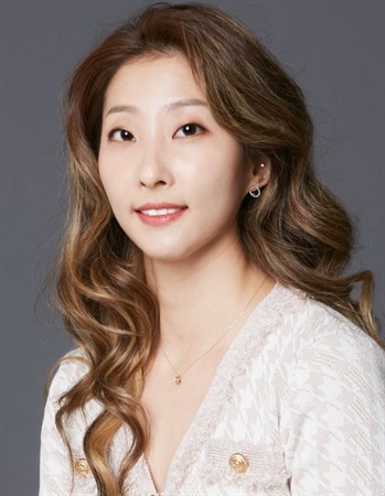 Profile picture of Park SunYoung