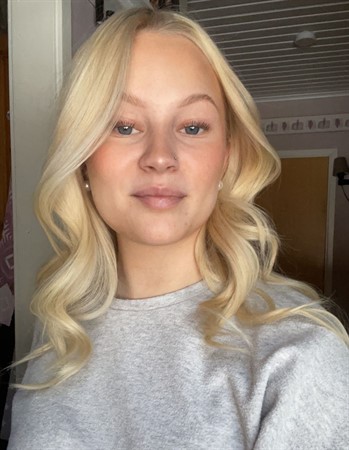 Profile picture of Molly Ladrehn