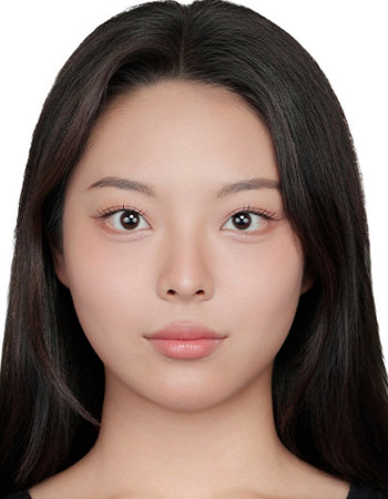 Profile picture of Yun Hyunjeong