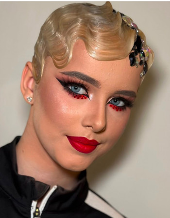 Profile picture of Jessica Diemke