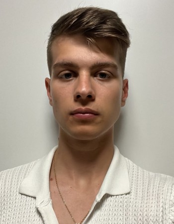 Profile picture of Martin Ilizi