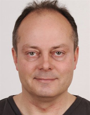 Profile picture of Frank Beer