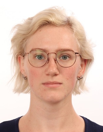 Profile picture of Julia Pols