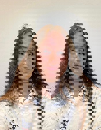 Profile picture of Julia Friebe