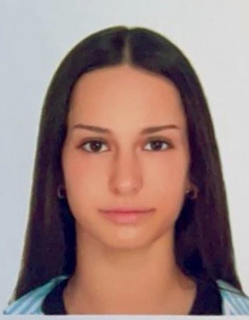 Profile picture of Sophie Carle