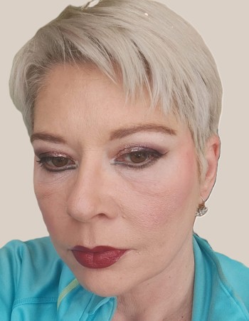 Profile picture of Kristyna Komrskova