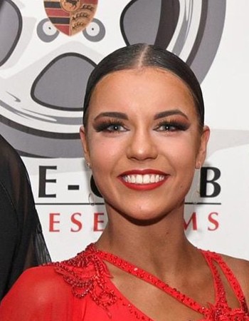 Profile picture of Julia Belchnerowski