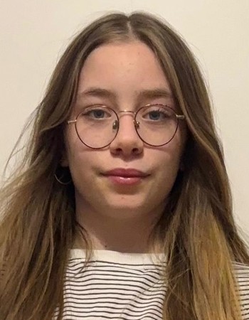 Profile picture of Julia Yañez Bereijo