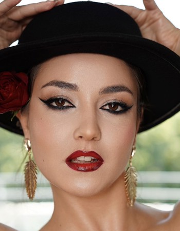 Profile picture of Antonina Marinova