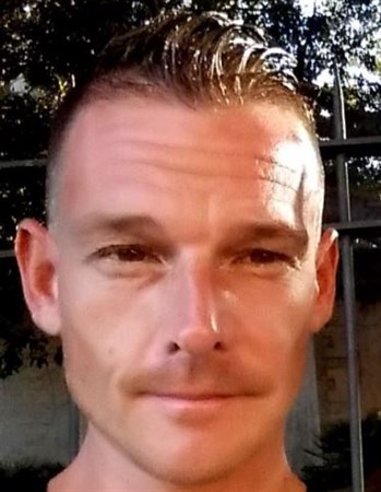Profile picture of Sven Hendryc Winschuh