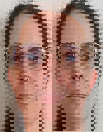 Profile picture of Nicola Zelwis