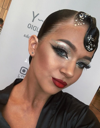 Profile picture of Karolina Bobryshova