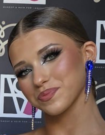 Profile picture of Ananda Caleta