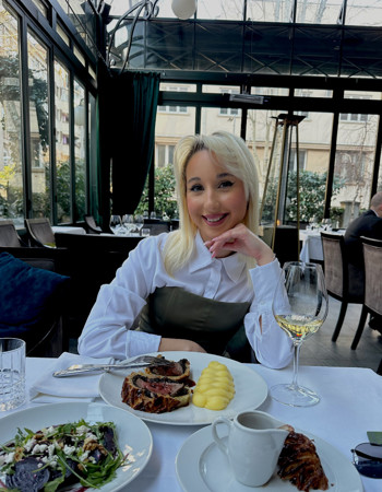 Profile picture of Sara Oberman