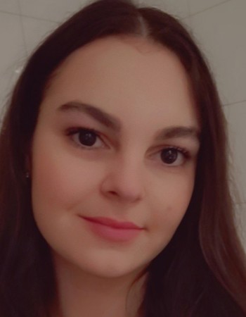 Profile picture of Sarah Hunger