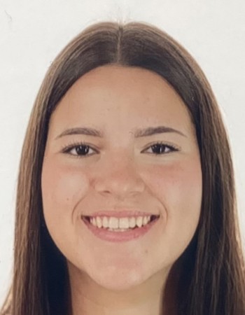 Profile picture of Claudia Lagara Davila