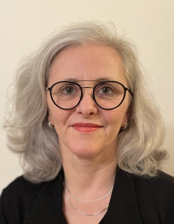 Profile picture of Christine Koschel