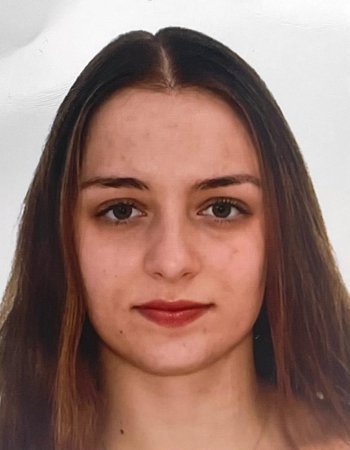 Profile picture of Naya Nakishbendi