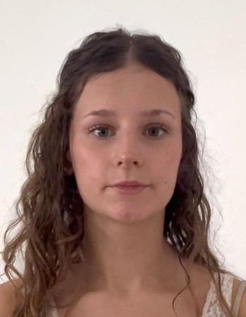 Profile picture of Chiric Alexandra