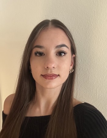 Profile picture of Emily Jakominic