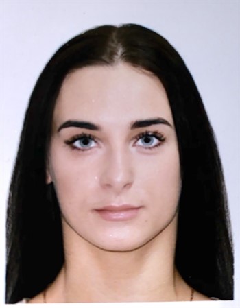 Profile picture of Yana Surkont
