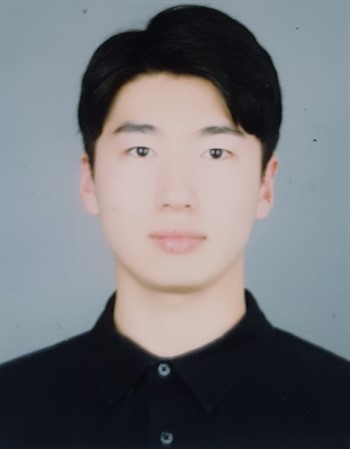 Profile picture of Shin Hyunhyuk