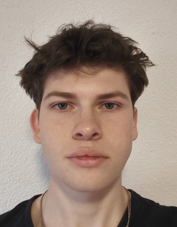 Profile picture of Daniel Bezek