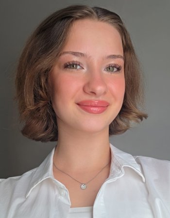 Profile picture of Anastasia Baranowski