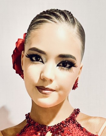 Profile picture of Nadia Dobrzynska