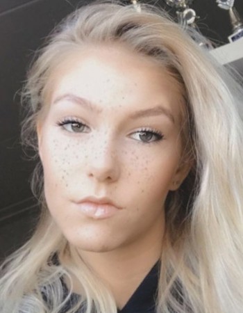 Profile picture of Roxenne Gebben