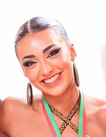 Profile picture of Clara Riquito