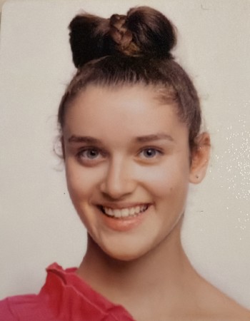 Profile picture of Asya Usteler