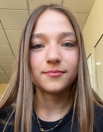 Profile picture of Mae Aunave