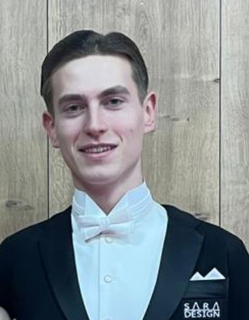 Profile picture of Simon Kvasnovsky