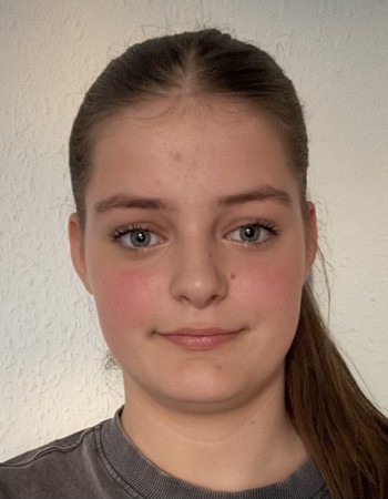 Profile picture of Lara Irlbacher