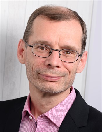 Profile picture of Jens-Uwe Pohl
