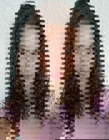 Profile picture of Lily Bajak