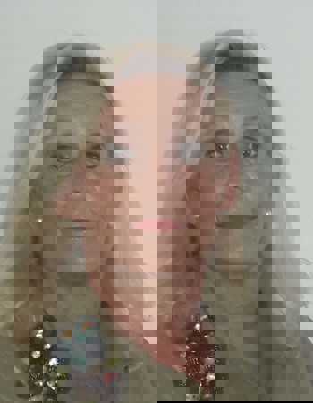 Profile picture of Paola Sari