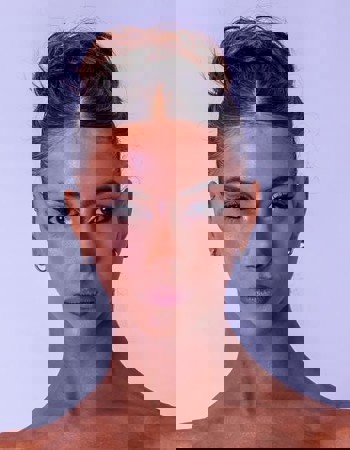 Profile picture of Amelie Revelo