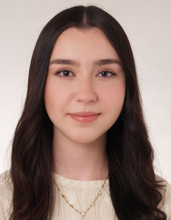 Profile picture of Anastasia Sarikaya