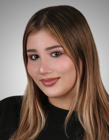 Profile picture of Ela Ozdemir