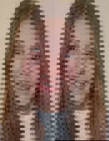 Profile picture of Szente Viktoria