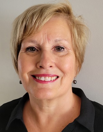 Profile picture of Fabienne Lecousy