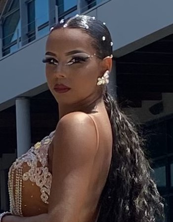 Profile picture of Allyson Milesi