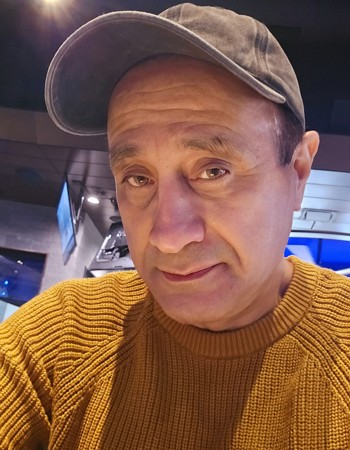 Profile picture of Cyrus Razavi