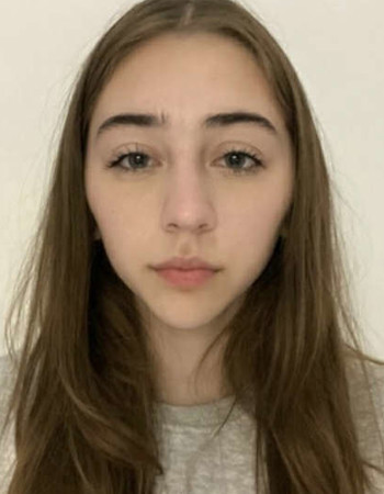 Profile picture of Ravai Izabella Viktoria