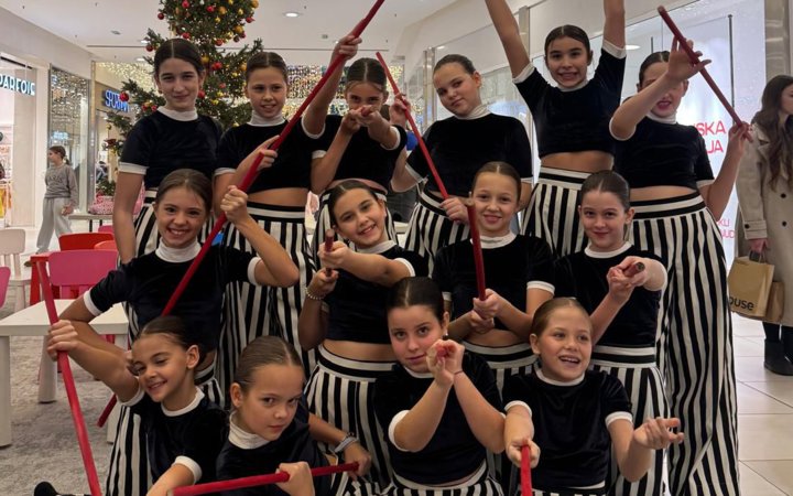 Profile picture of Sticks & Swings Five Kids Pro